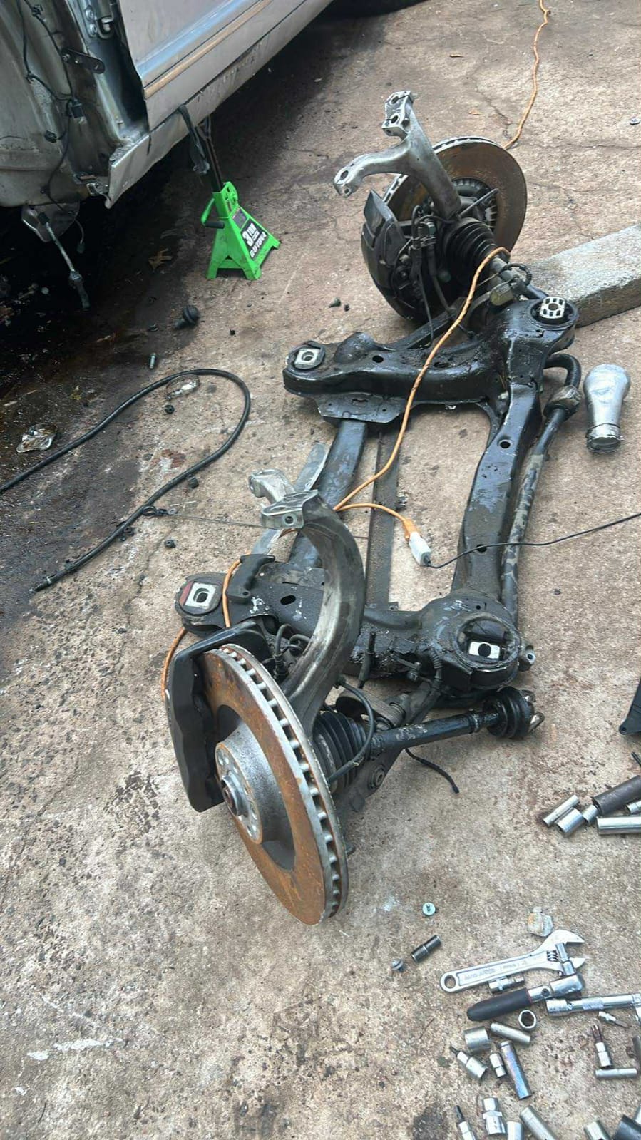 2006 Bentley Continental Flying Spur Front Suspension Assembly with Brake Disc & Caliper