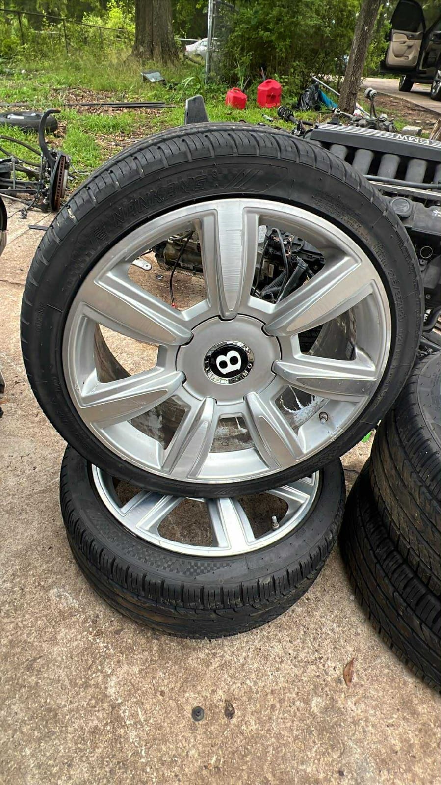 2006 Bentley Flying Spur OEM Tire Set – Nankang Sportnex NS-25 275/35ZR20